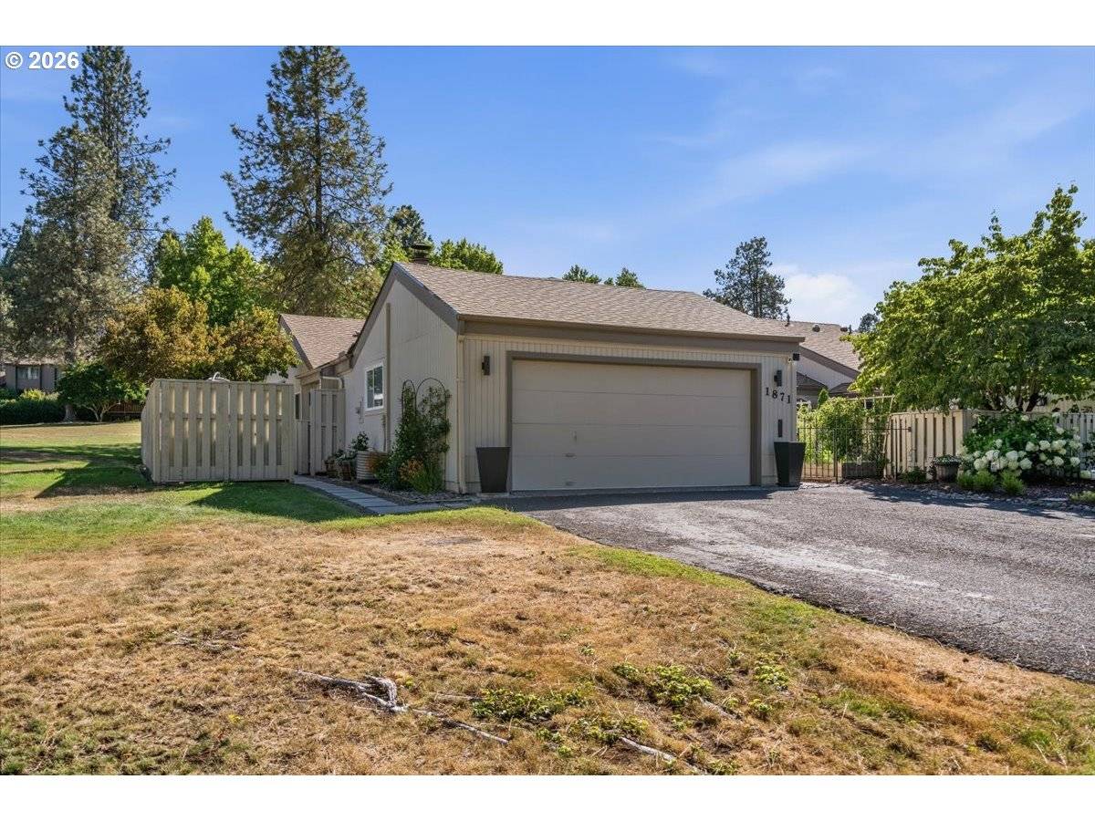 1871 SE LEXINGTON CIR, Salem, OR 97301