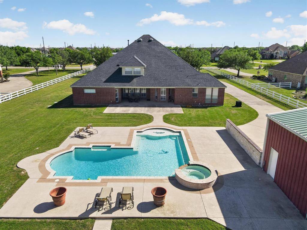 1812 Willow Springs Court, Haslet, TX 76052