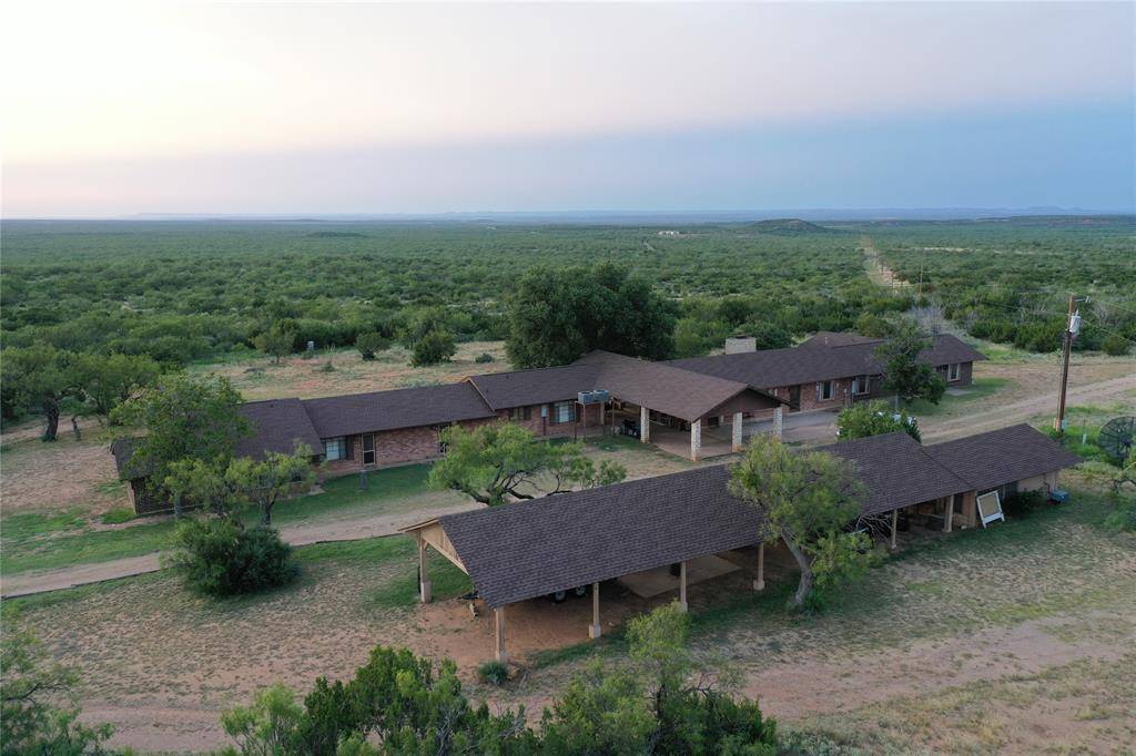144000 TX Hwy 208, Robert Lee, TX 76945