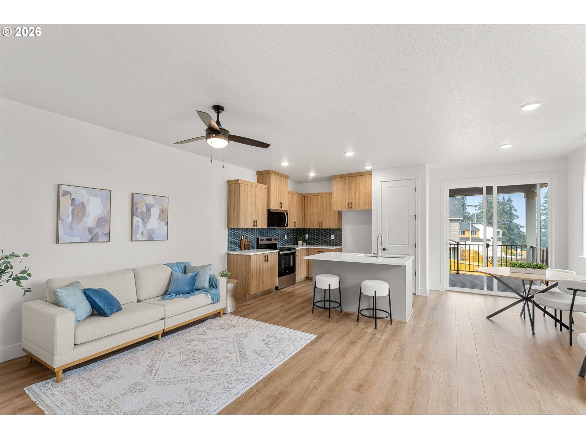 16151 SERRES FARMS WAY, Oregon City, OR 97045