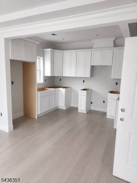14 Cliff St, Newark City, NJ 07106