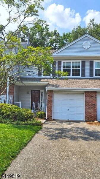 56 Hickory Way, Mount Arlington Boro, NJ 07856