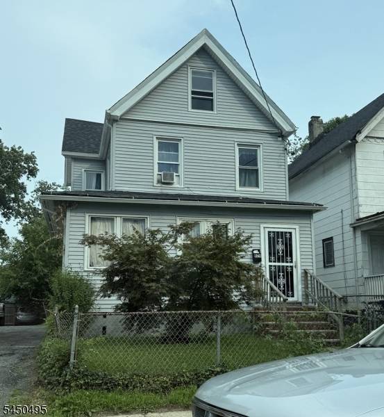 979 W 4Th St, Plainfield City, NJ 07063