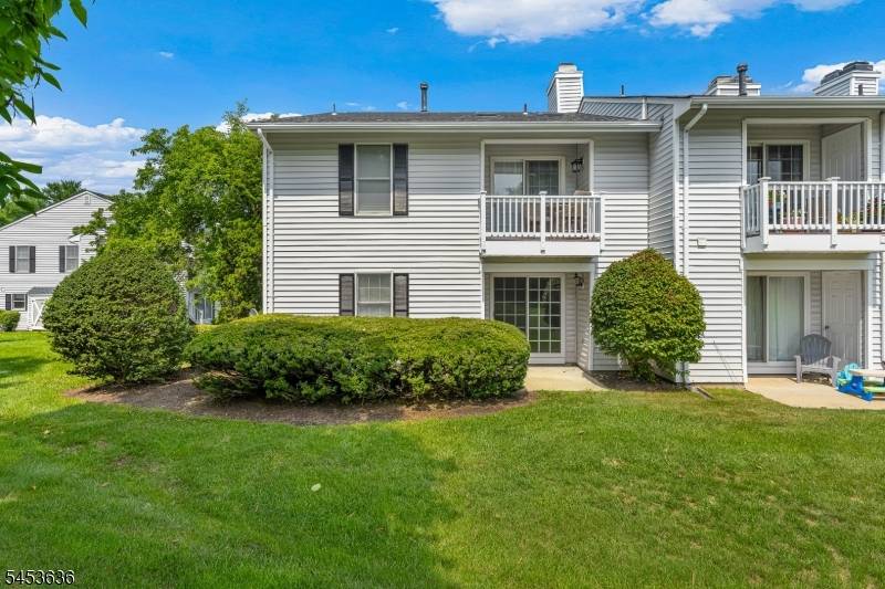 309 Sparrow Ct, Readington Twp., NJ 08887