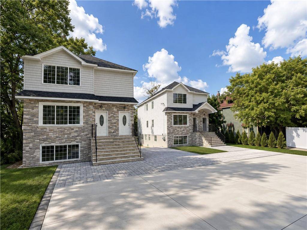 6903 Amboy RD, Brooklyn, NY 10309