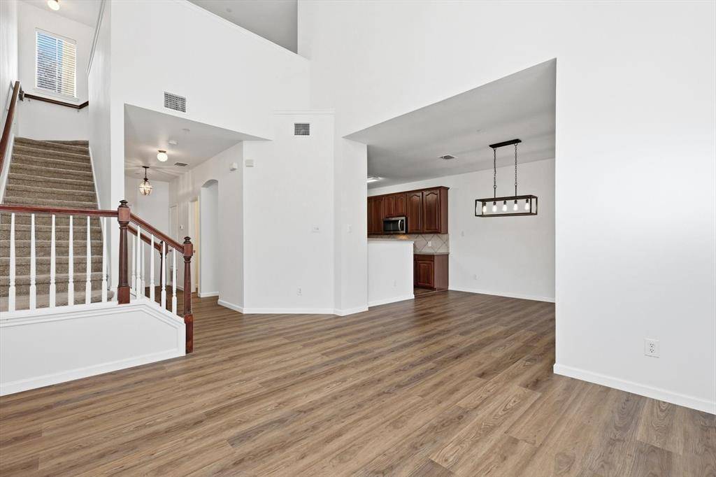 2917 Saint Andrews Drive, Lewisville, TX 75067