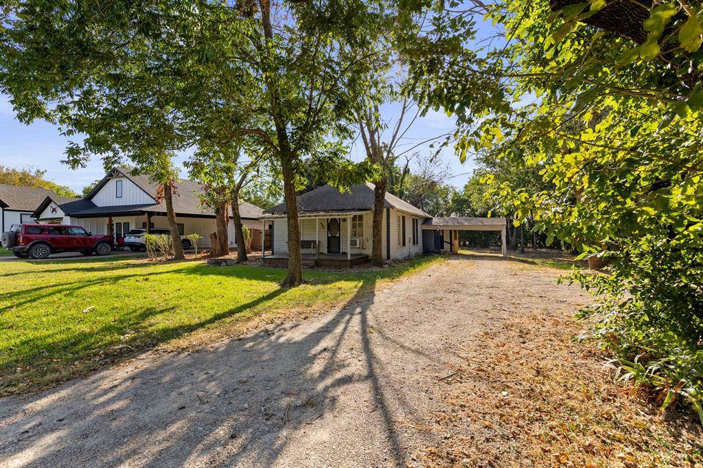 605 S Main, West, TX 76691