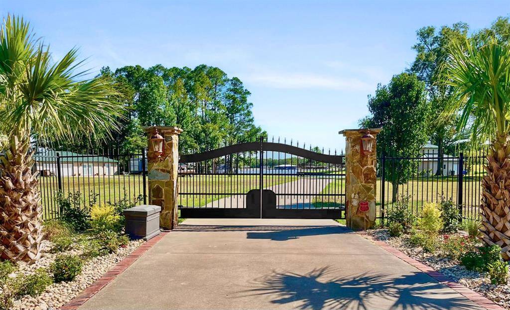 17790 Southpoint Road, Whitehouse, TX 75791