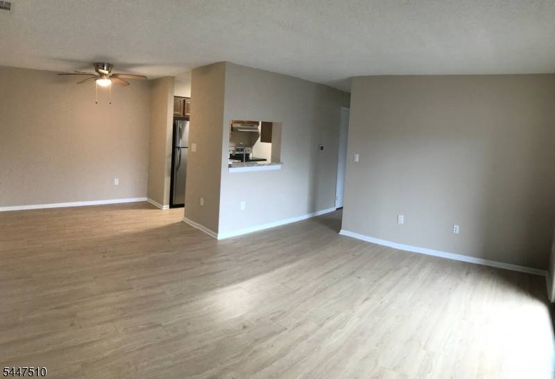 4811 Ravens Crest Dr, Plainsboro Twp., NJ 08536