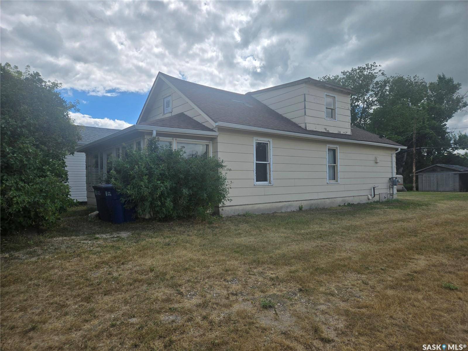 419 Main STREET, Kipling, SK S0G 2S0