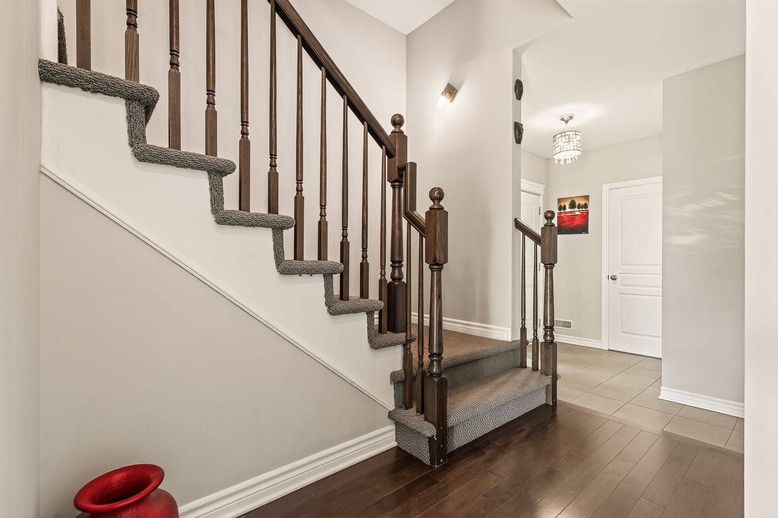 100 Brilia Private, Beacon Hill North - South And Area, ON K1J 0B7