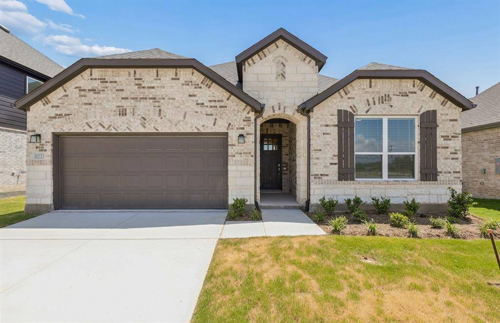 1033 Clayton Street, Aubrey, TX 76227