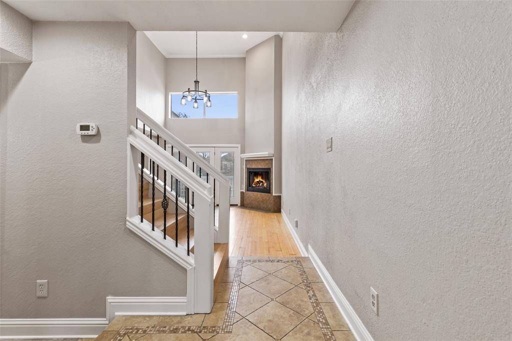906 Canal Street, Irving, TX 75063