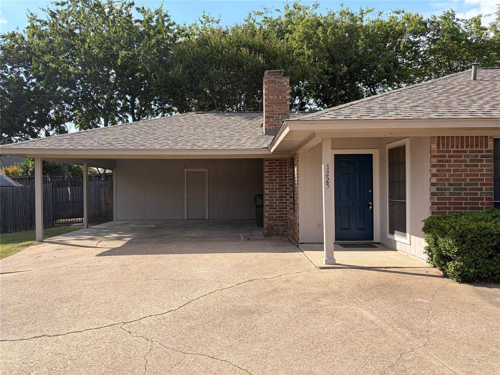 1225 Fairhaven Drive, Mansfield, TX 76063