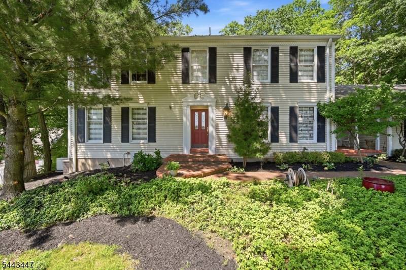 111 Kitchell Lake Dr, West Milford Twp., NJ 07480