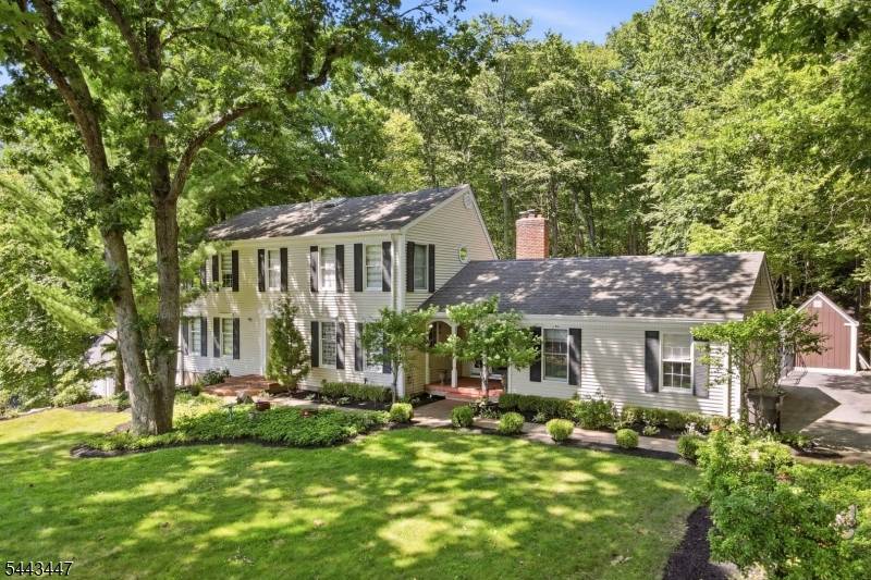 111 Kitchell Lake Dr, West Milford Twp., NJ 07480