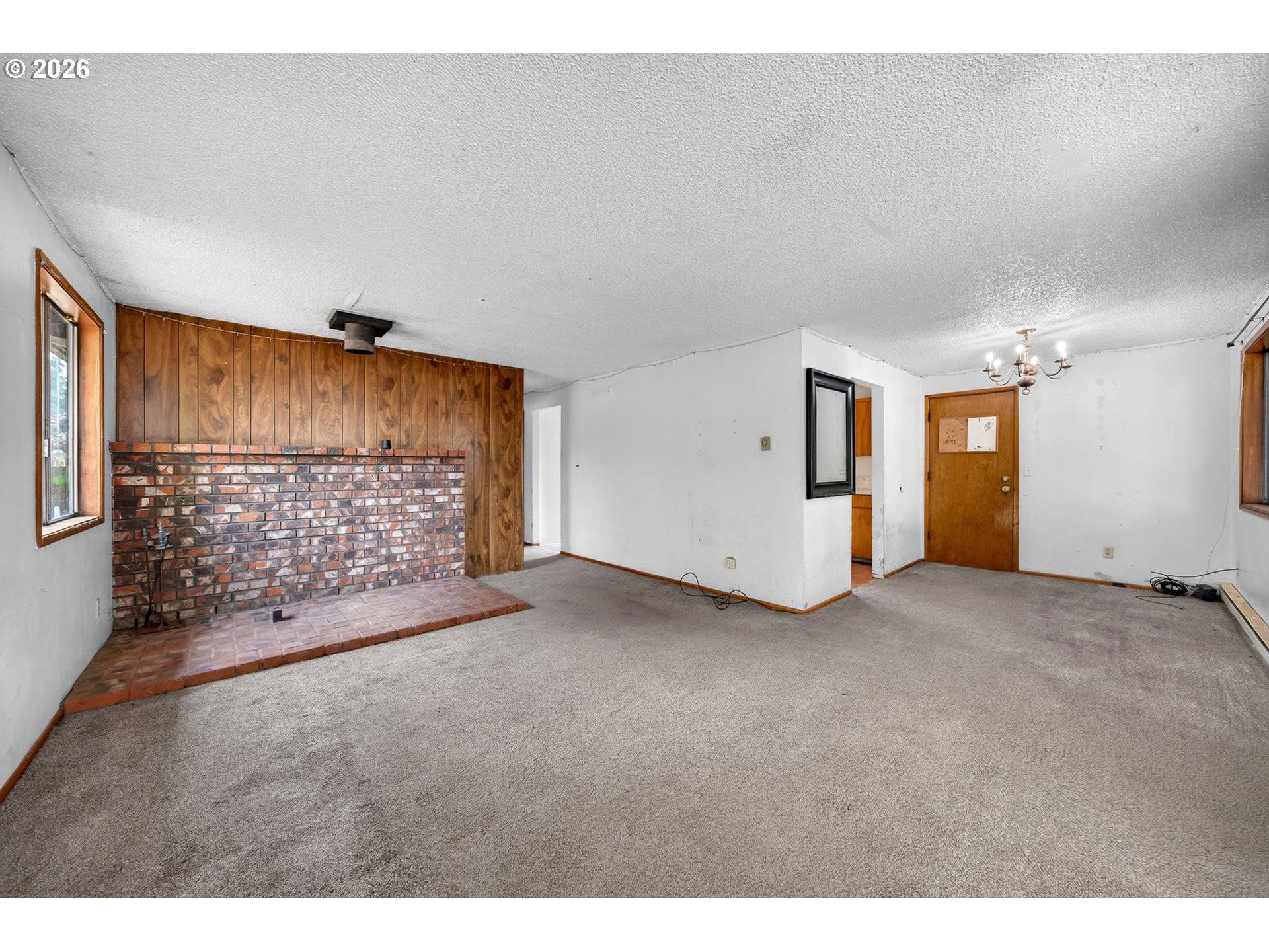 825 S MAGNOLIA ST, Cornelius, OR 97113