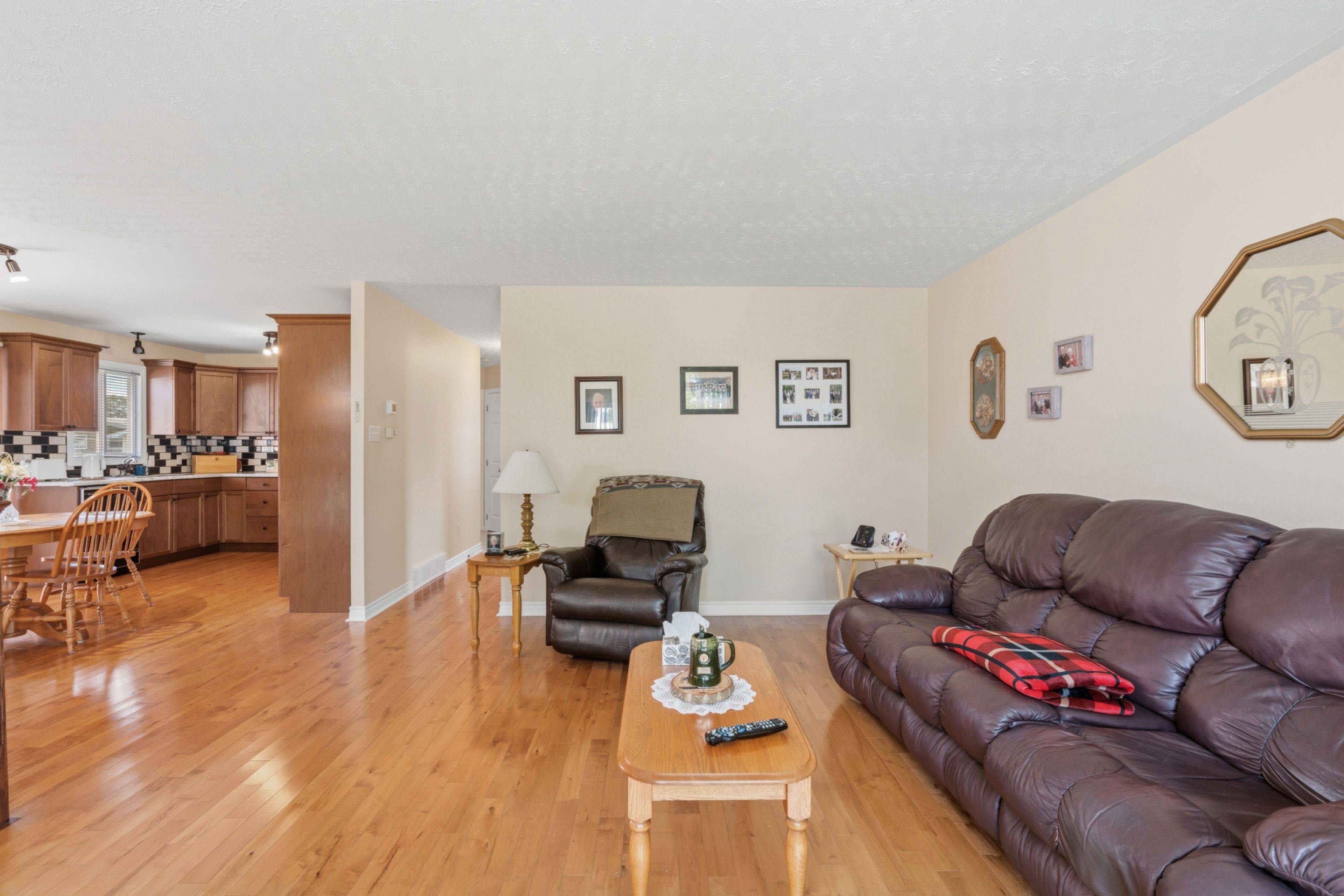 533 Jase ST, Cornwall, ON K6H 7G5