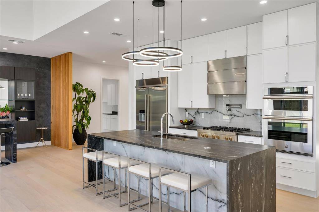3813 Cortez Drive, Dallas, TX 75220