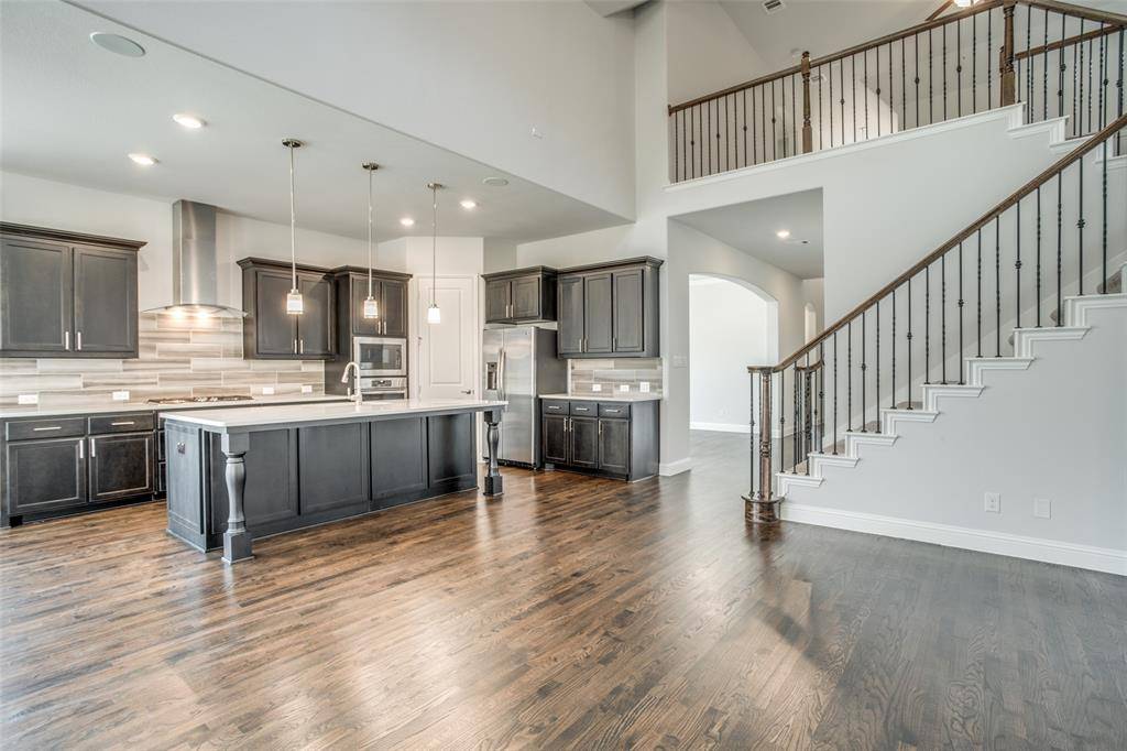 7915 Pimlico Drive, Irving, TX 75063