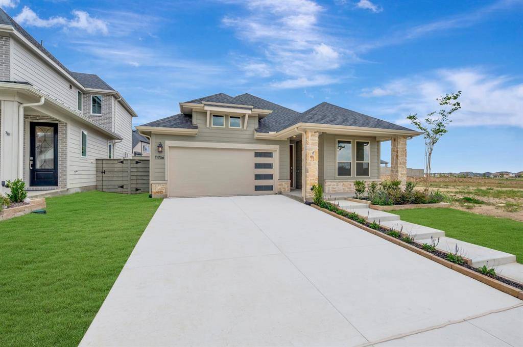 11736 Edgewood Drive, Justin, TX 76247