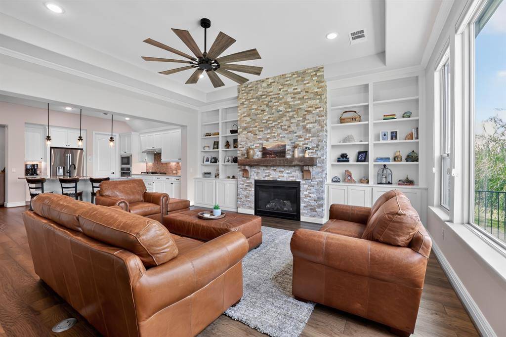 9508 Banded Iron Lane, Denton, TX 76207