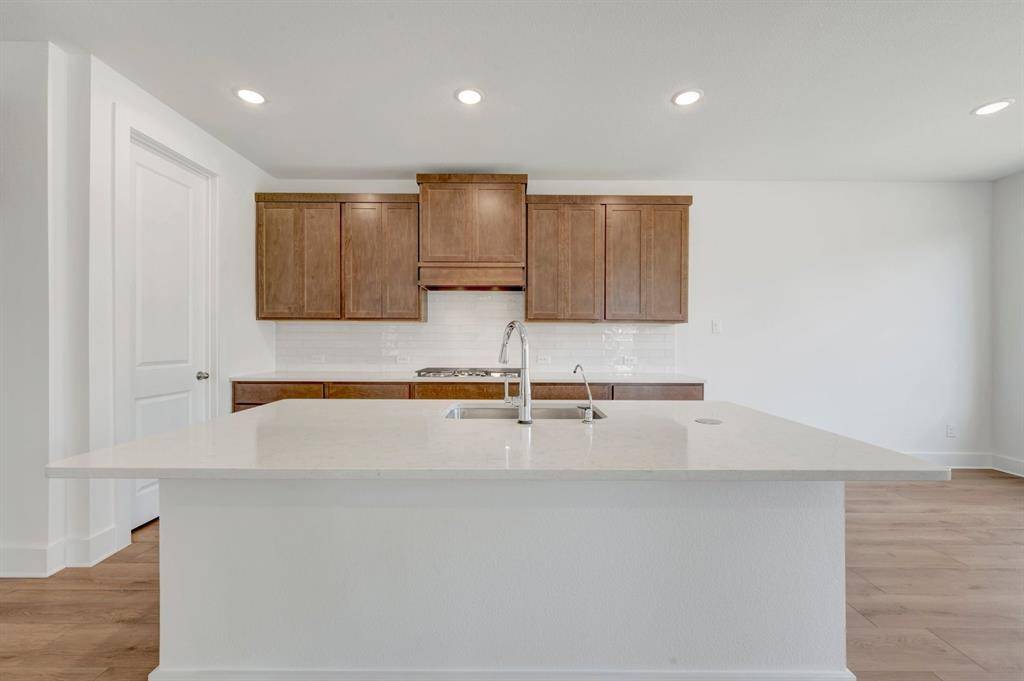 11744 Edgewood Drive, Justin, TX 76247