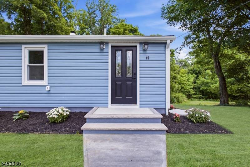 48 Petersburg Rd, Independence Twp., NJ 07840