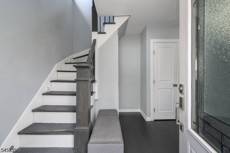 708 E Grand Ave, Rahway City, NJ 07065