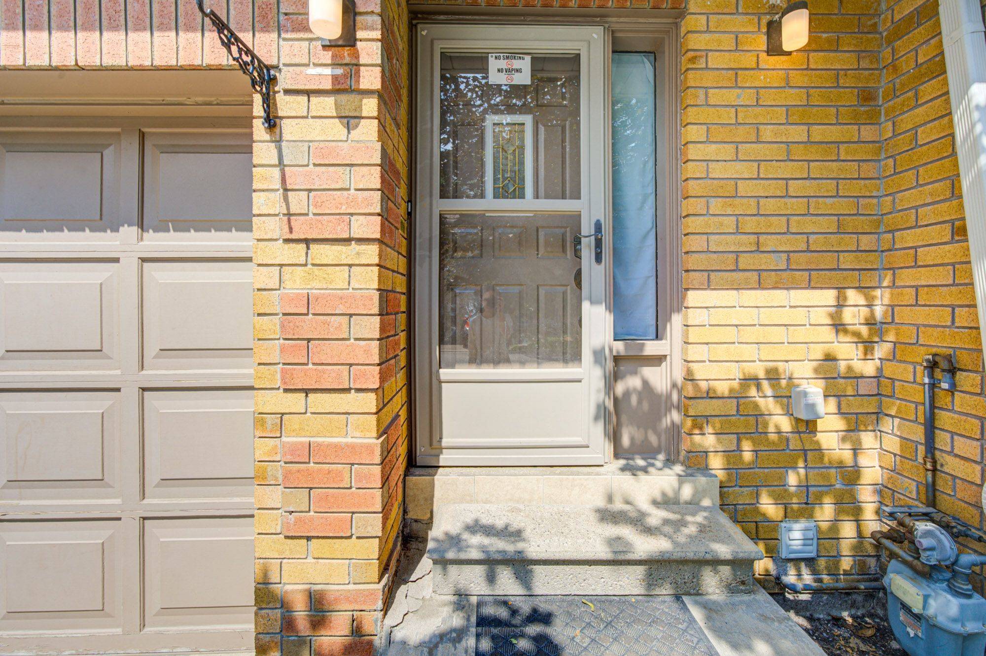 550 Steddick CT #50, Mississauga, ON L5R 3S8
