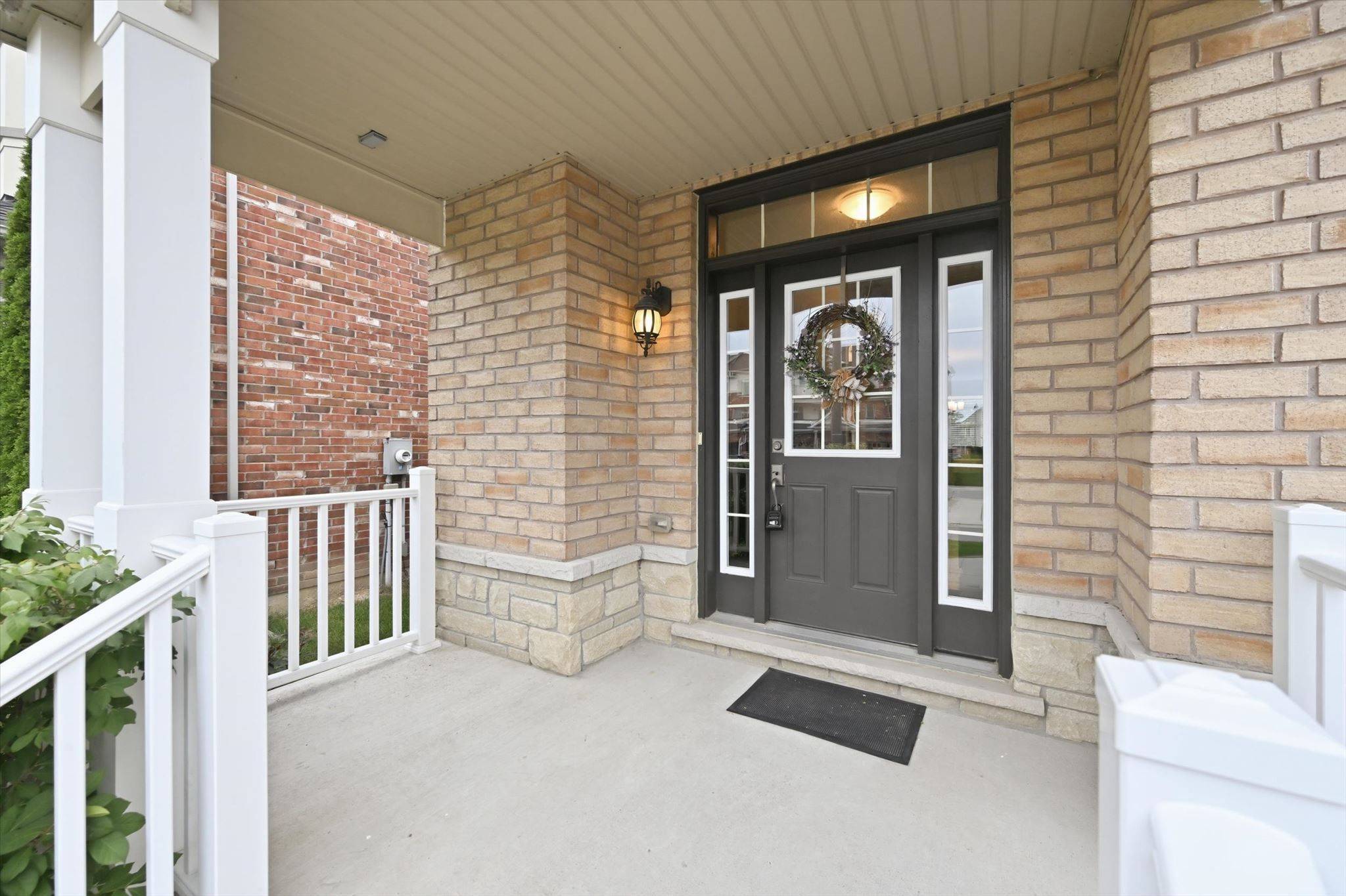 25 Mccardy CT, Caledon, ON L7C 3W9