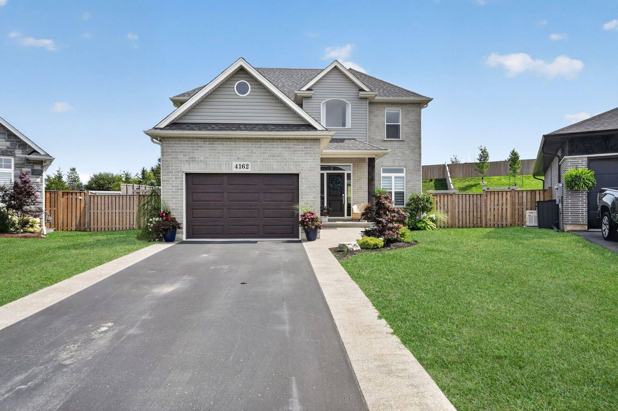 4162 Village Creek DR, Fort Erie, ON L0S 1S0