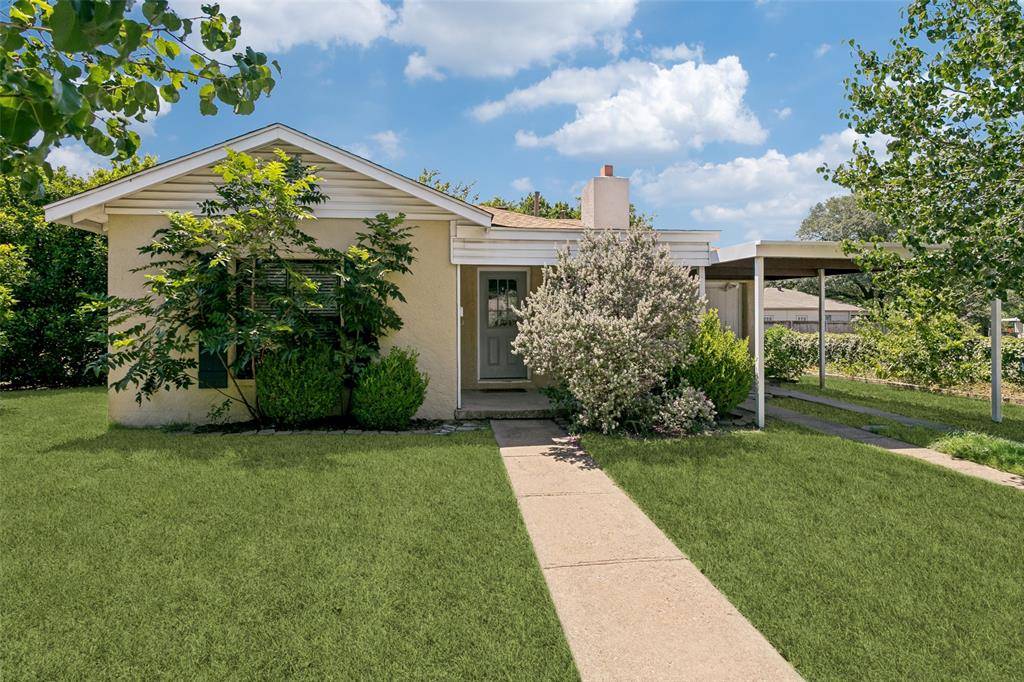 3904 Carolyn Road, Fort Worth, TX 76109