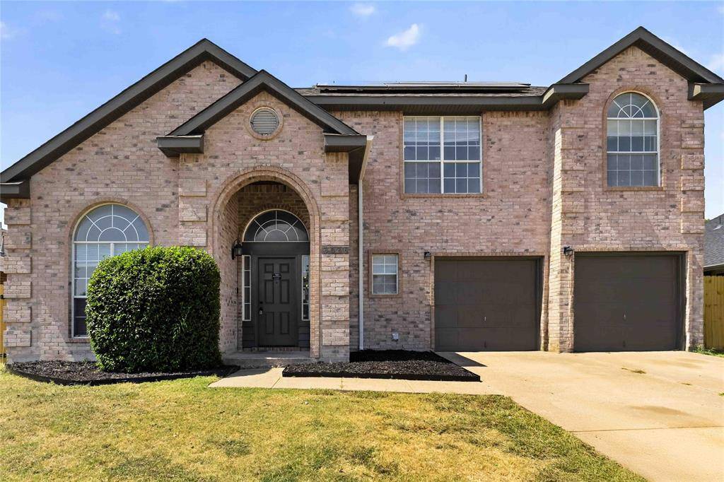 3026 Shannon Lane, Grand Prairie, TX 75052