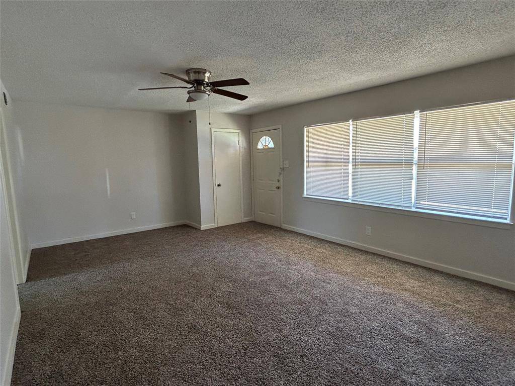 130 W Cherry Point Drive, Dallas, TX 75232
