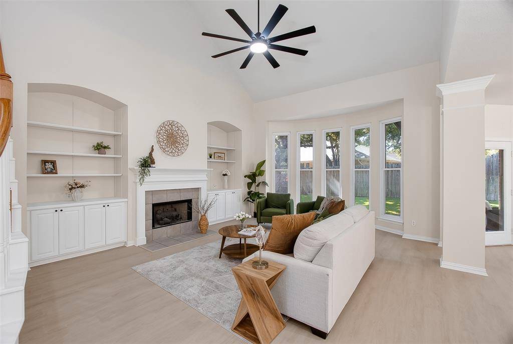 805 Doral Drive, Mansfield, TX 76063