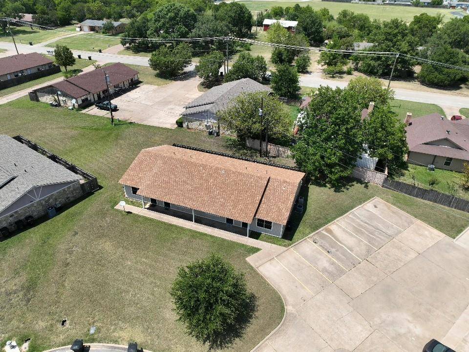 1410 Courtney Place, Cleburne, TX 76033
