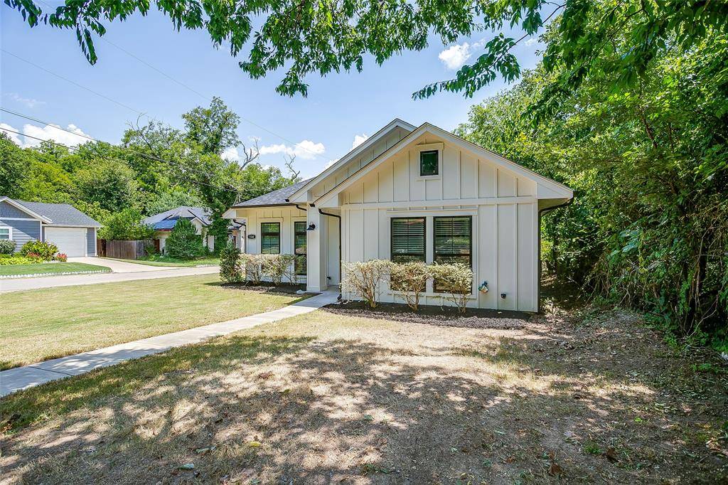 114 Tuggle Street, Waxahachie, TX 75165