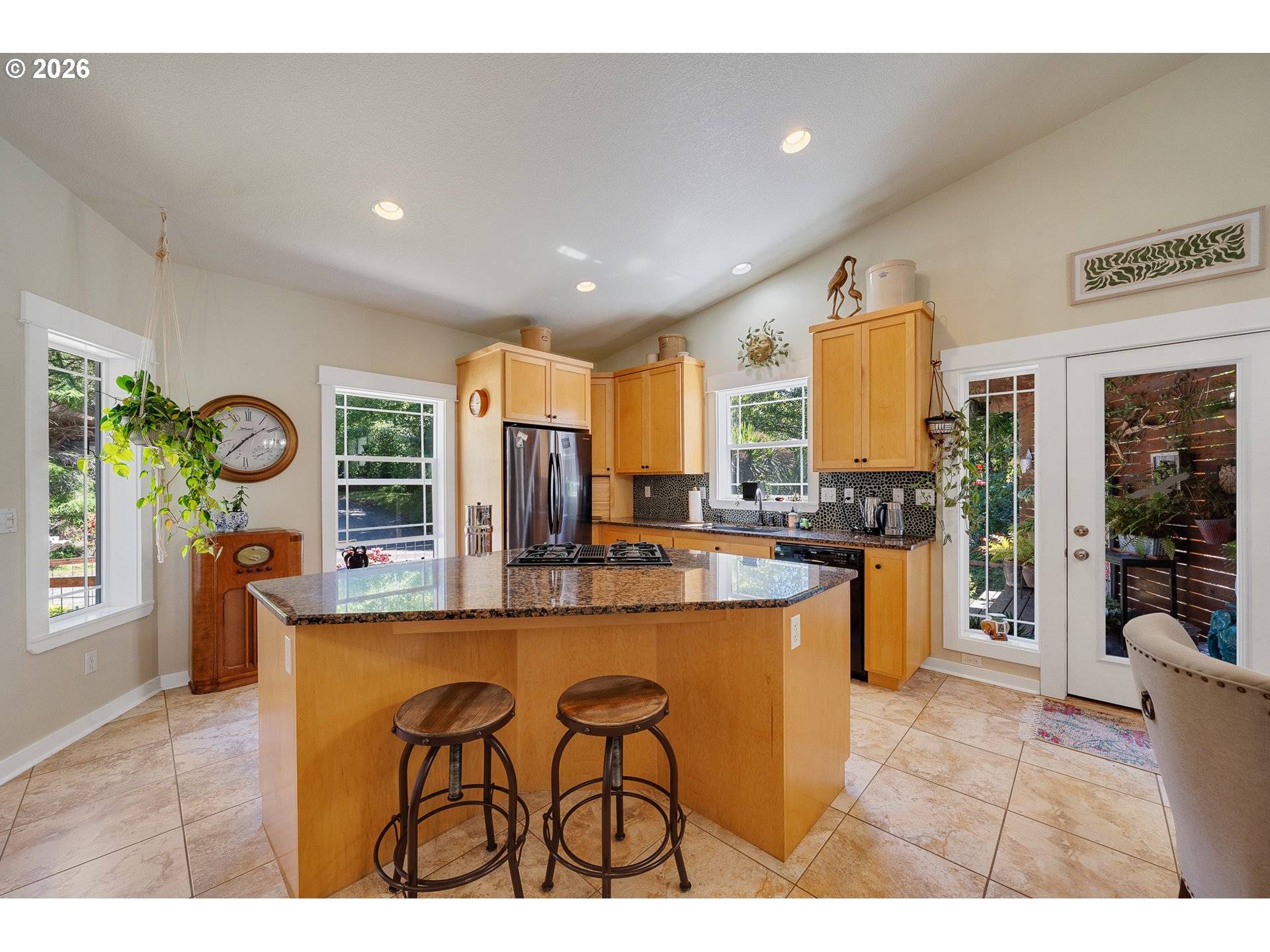 125 S KEEL ST, Rockaway Beach, OR 97136
