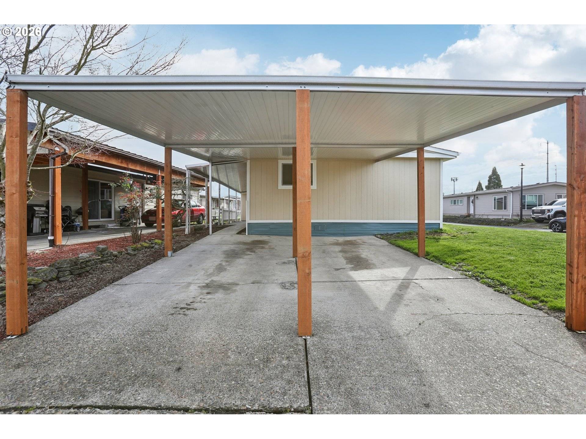 690 SW LIBERTY BELL DR, Beaverton, OR 97006