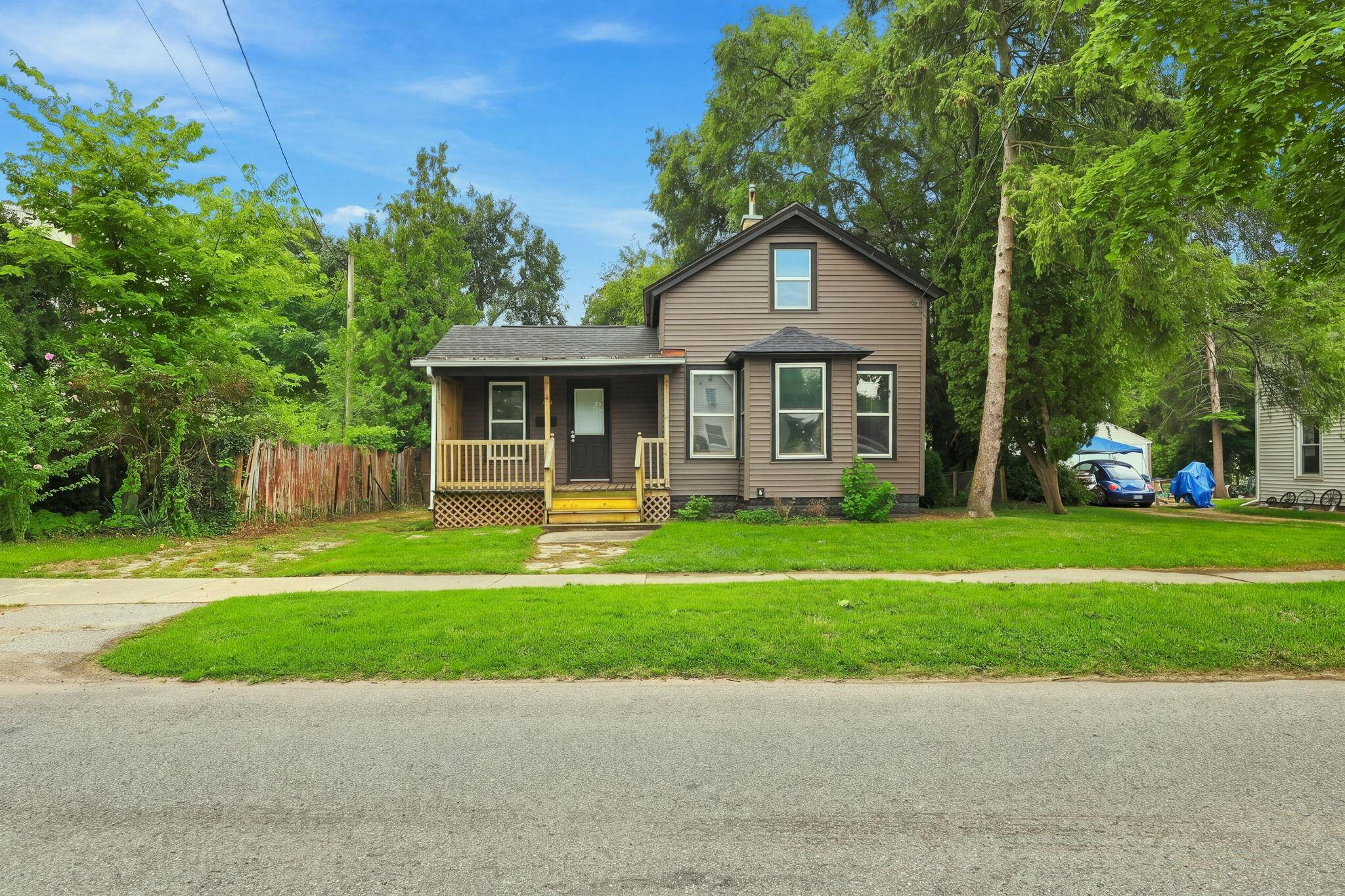 316 E Division ST, Dowagiac City, MI 49047
