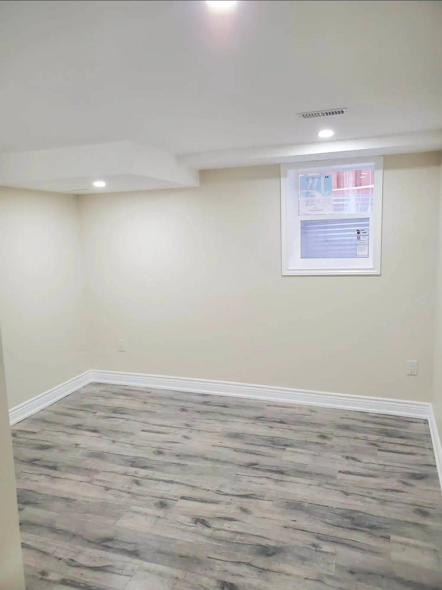 50 Mcdonell CRES N #Basement, Bradford West Gwillimbury, ON L3Z 0S7