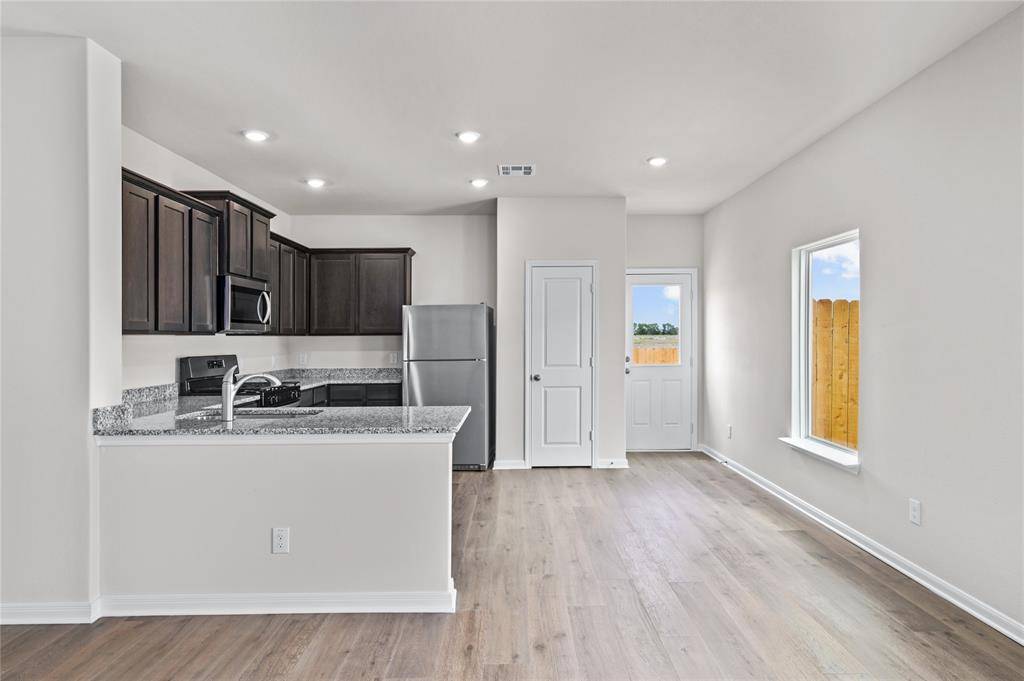 2027 Braveheart Drive, Crandall, TX 75114