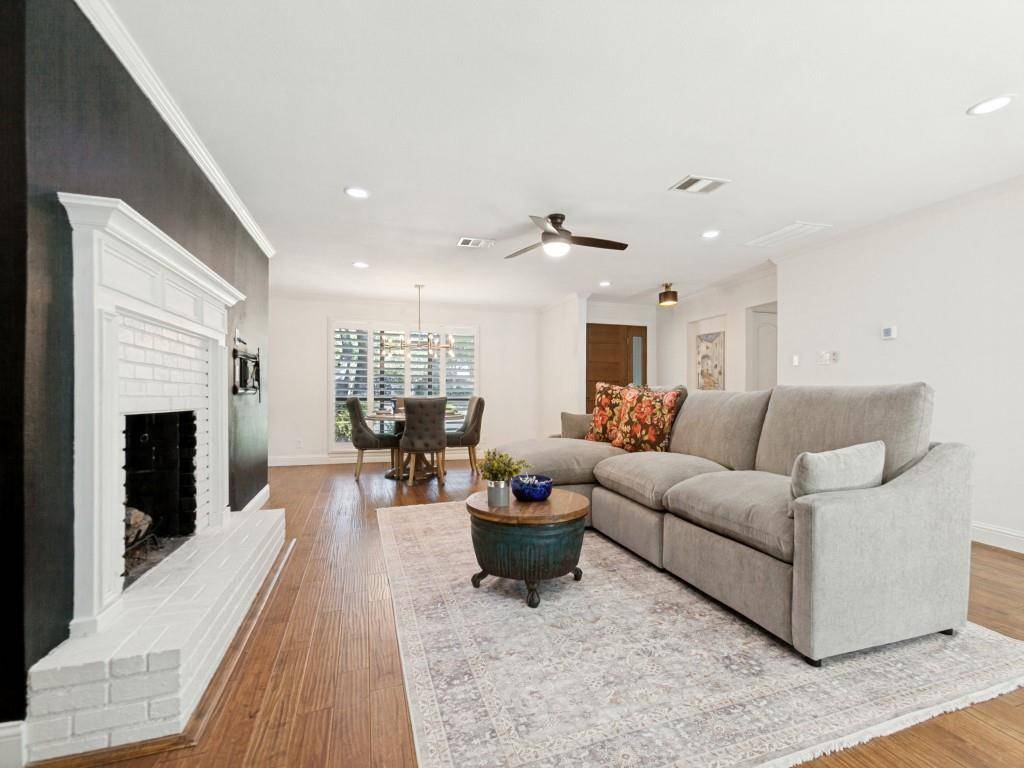 3326 Regent Drive, Dallas, TX 75229