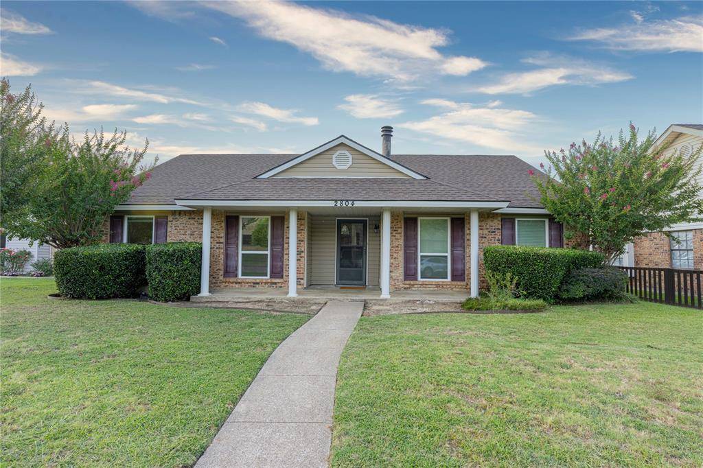 2804 Oxford Lane, Flower Mound, TX 75028