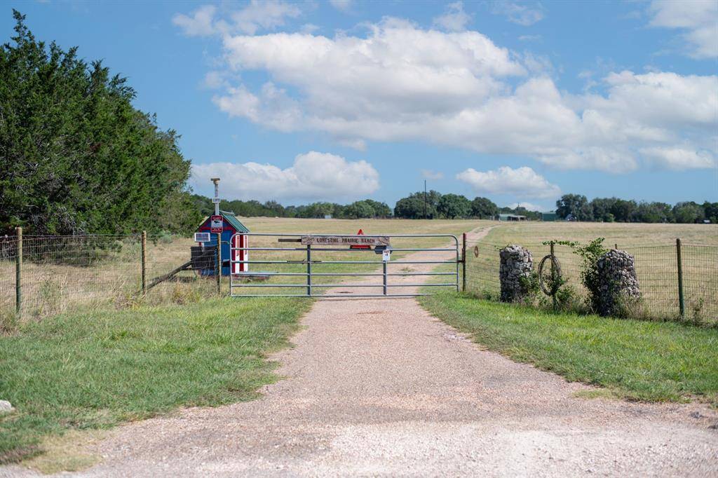 853 County Road 4390, Kempner, TX 76539