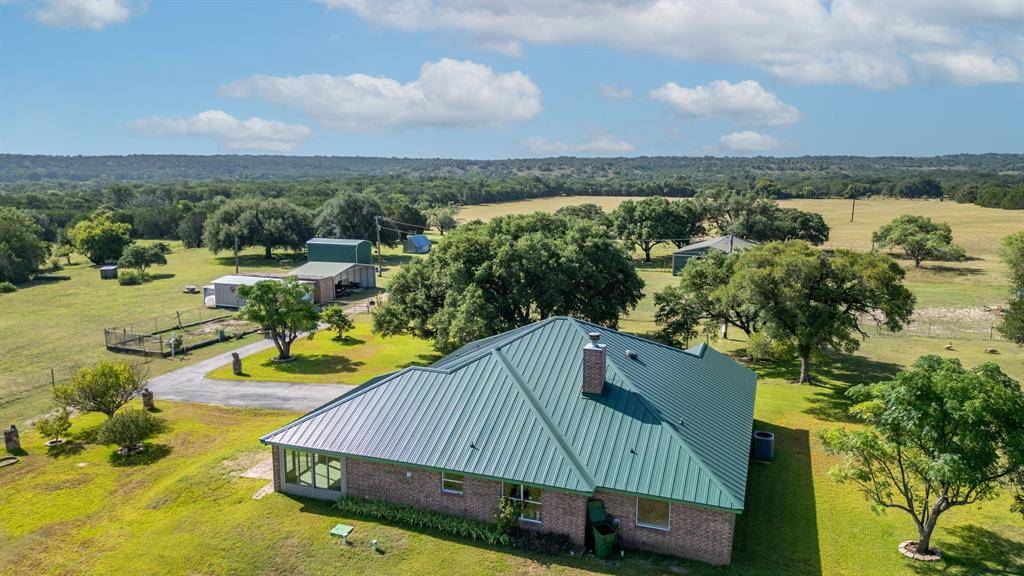 853 County Road 4390, Kempner, TX 76539