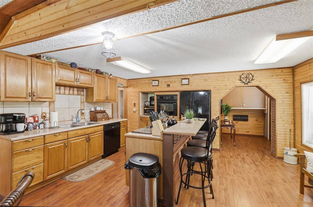 2868 State Highway 37 N, Clarksville, TX 75426