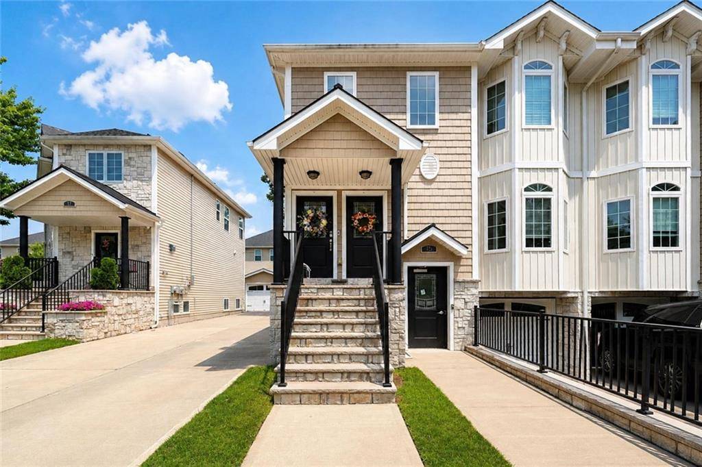 15 Wiltshire LN, Staten  Island, NY 10309