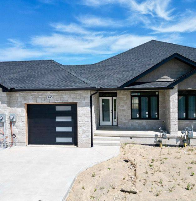 443 IVINGS DR, Saugeen Shores, ON N0H 2C3